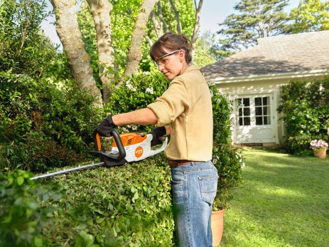 Taille-haie à batterie STIHL HSA 60 – Lame 60 cm – Batterie + Chargeur